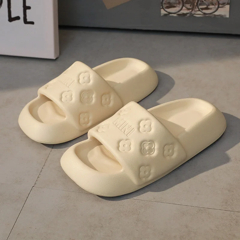 Soft 4cm Thick Sole Slippers Women Wearing 2023 Summer Slippers Anti-slip And Fecal Thick Sandals Indoors Outdoors Flip Flops