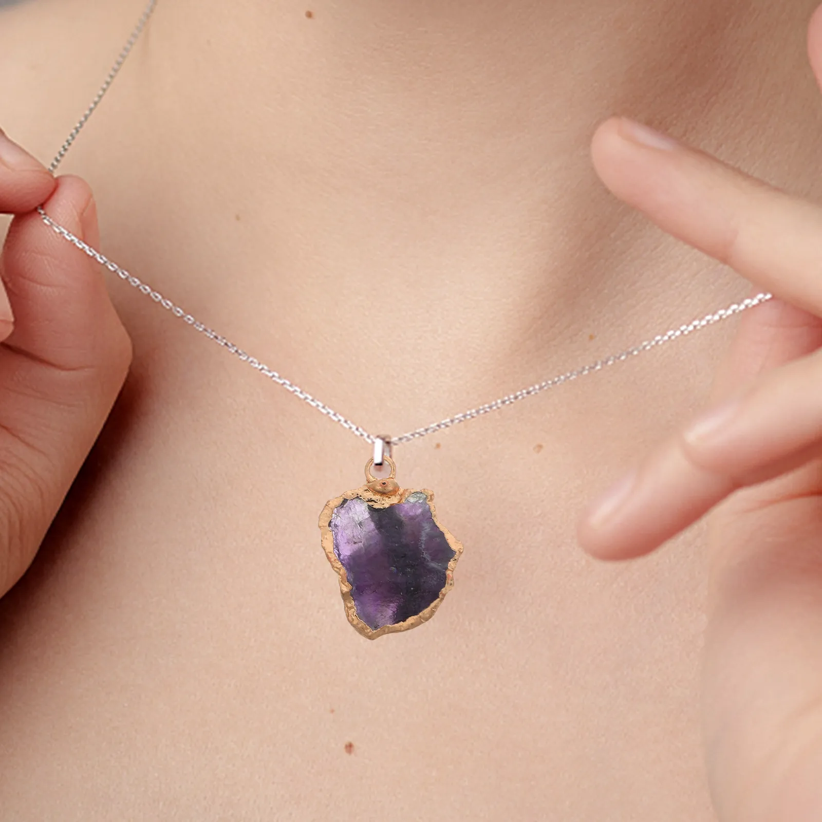 

4 шт. подвески из натурального камня, кристаллы, необработанные необычные камни-талисманы для изготовления ювелирных изделий, ожерелий, серег, принадлежности для рукоделия