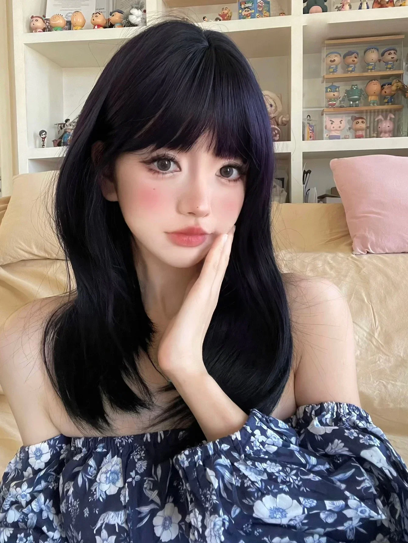 20Inch Dark Purple Sexy Synthetic Wigs with Bang Neatly Trimmed Medium Natural Straight Hair Wig For Women Daily Heat Resistant