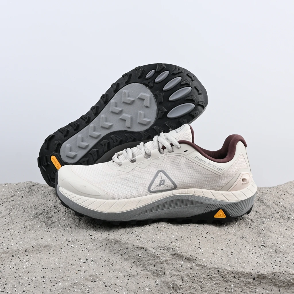 New wear-resistant comfortable professional breathable track and field sprint shoes sprinting casual shoes marathon shoes very g