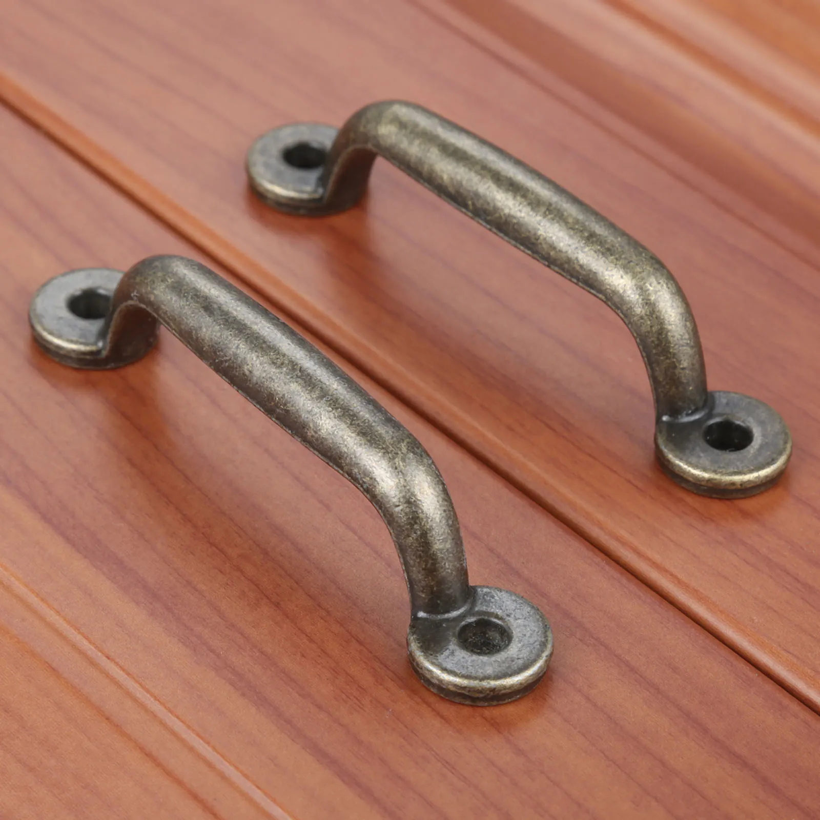 Image of DRELD 2 Pcs Antike Bronze Möbel Griff Tür Schrank Schublade Küche Holz Box Pull Schrank Griff und Knöpfe mit Schrauben