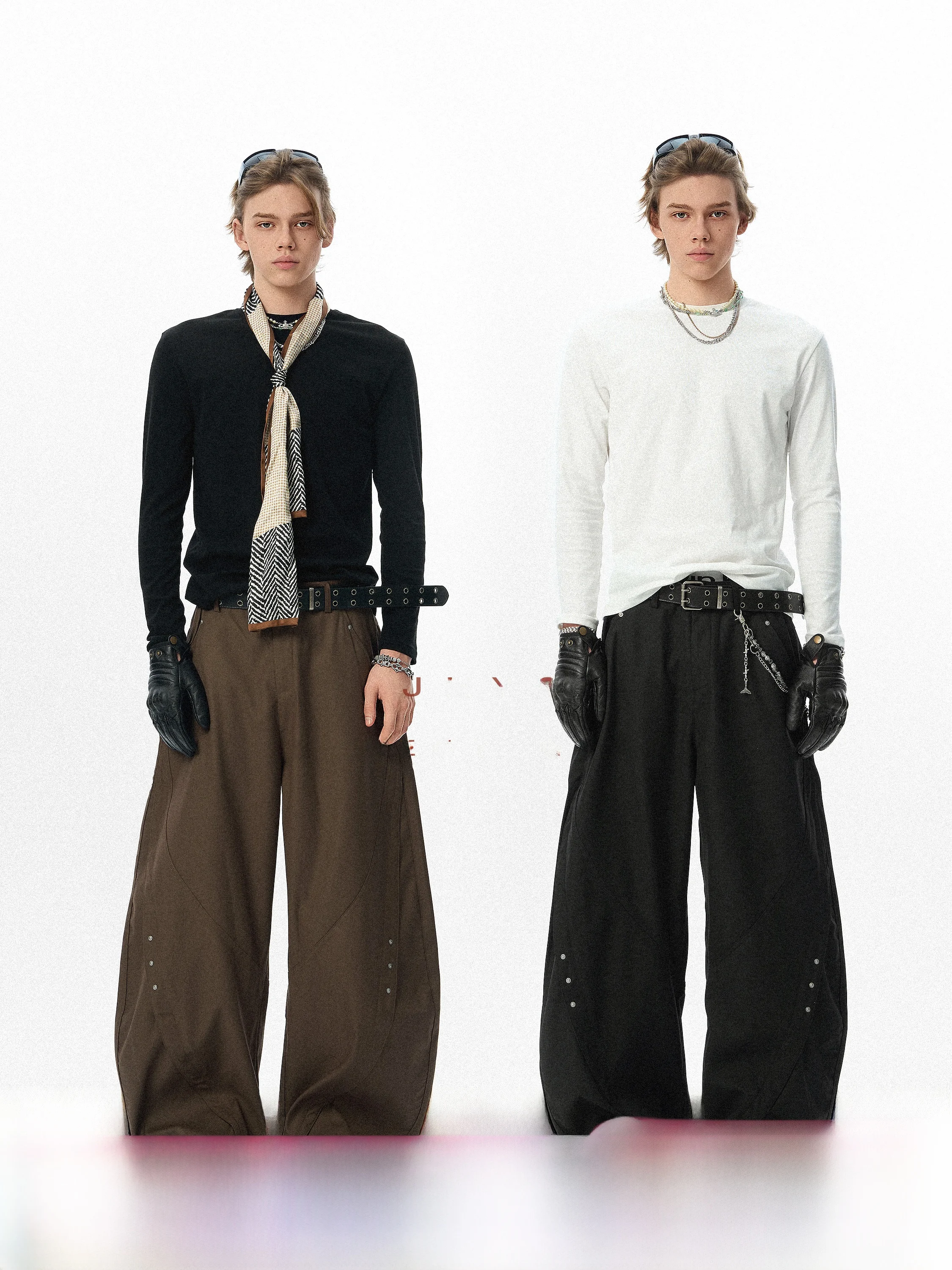 

JHYQ Американские повседневные свободные мужские рабочие брюки с заклепками, прямые брюки, винтажные свободные широкие брюки с заклепками