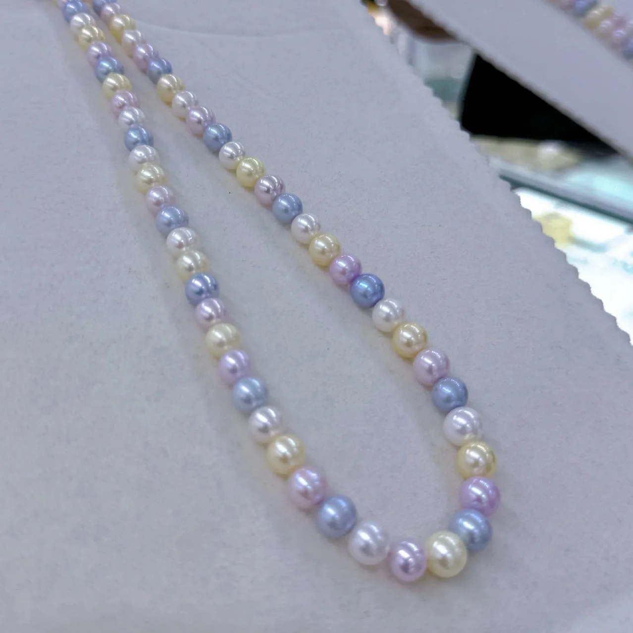 

Candy Mixed Color Pearl Necklace 8mm Natural Freshwater Edison Pearl Nearly Round Strong Light Pearl Necklace