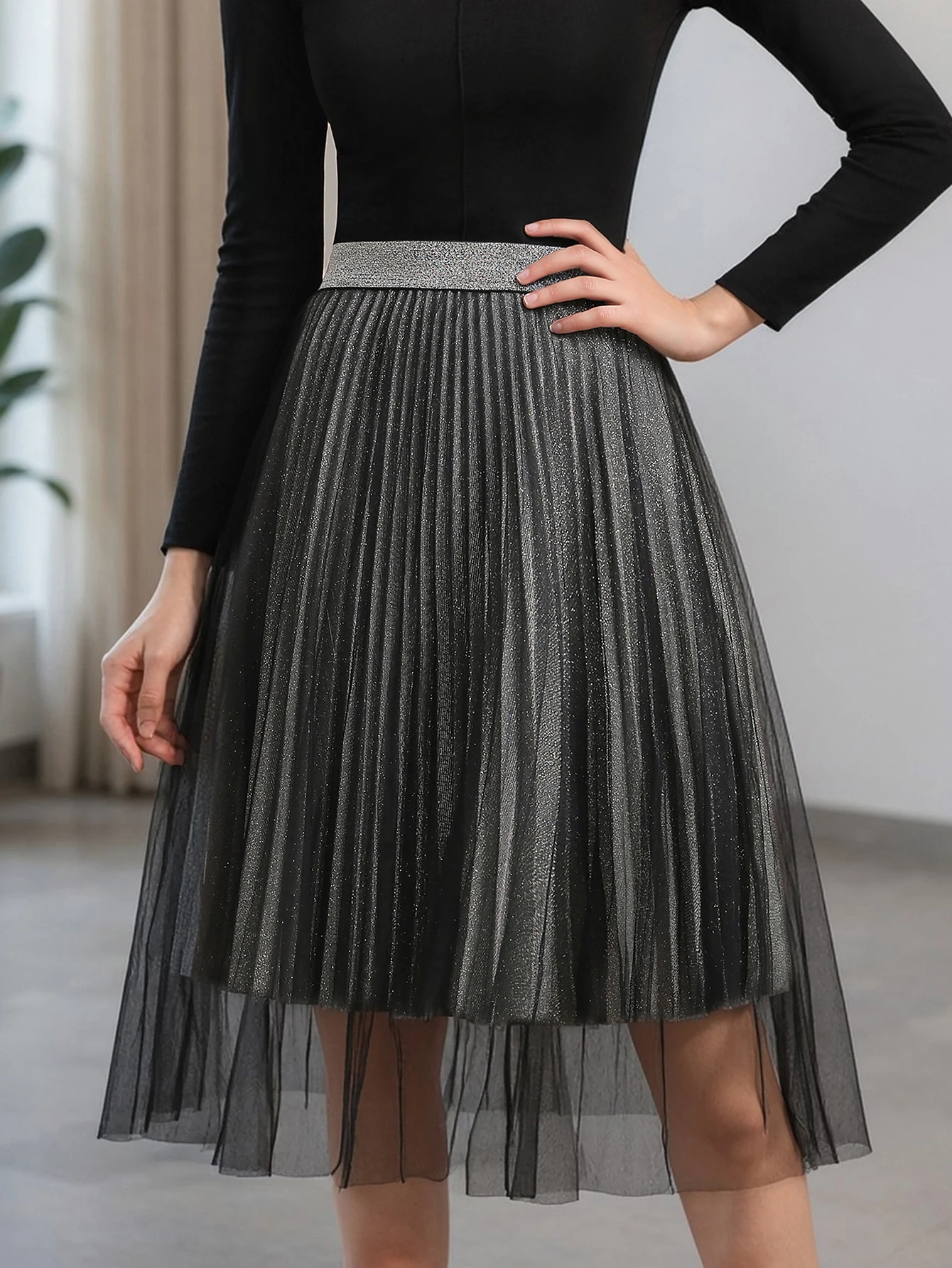 

MisShow Bright Silk Black Pleated Skirt 2 Layers Y2K Skirts for Woman Elastic Waist Women Midi Dress Traf aldas Para Mujeres