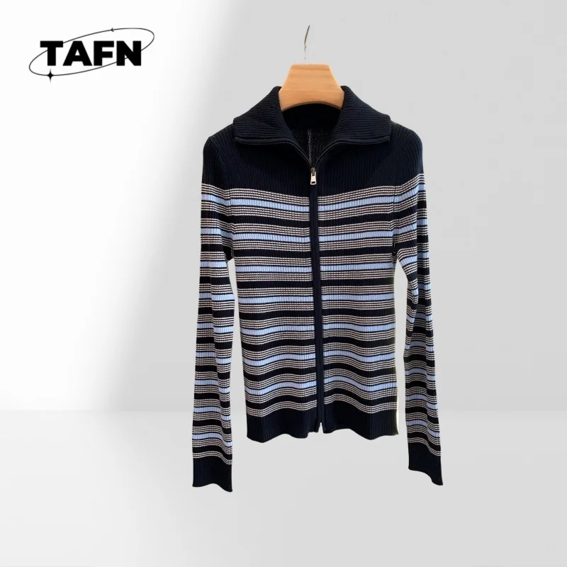 سترة كشمير أنيقة بتصميم عتيق 2025، دافئة وناعمة للاستخدام اليومي غير الرسمي، تصميم مستوحى من الطراز القديم لـ AI0352 غير الرسمي