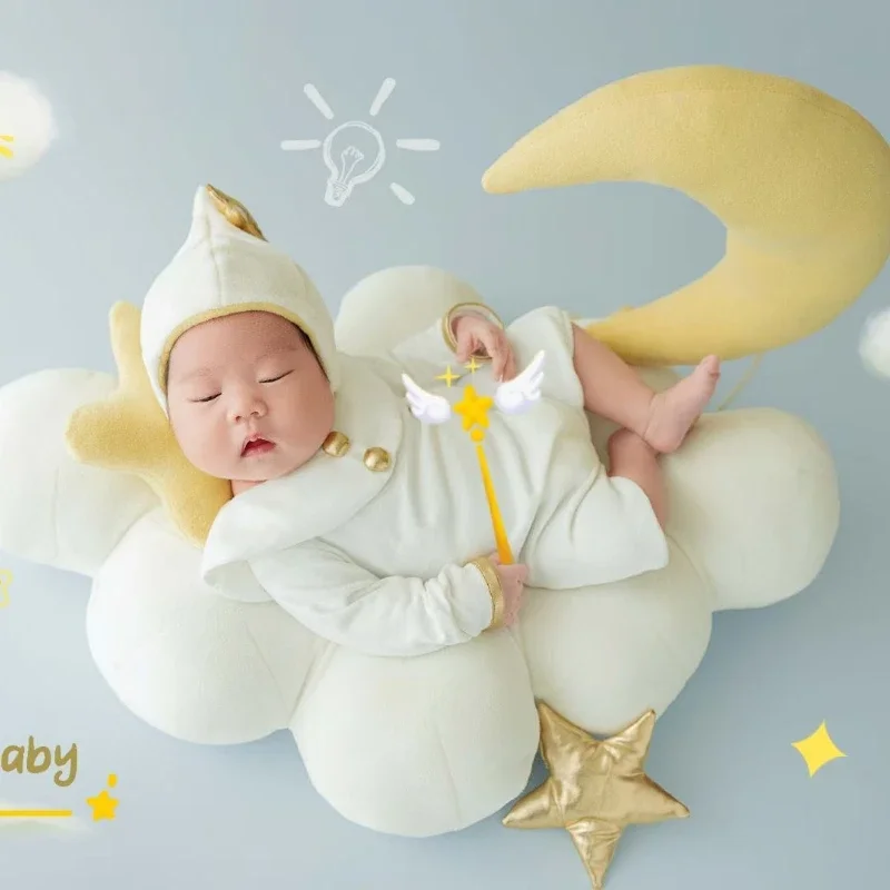 accessori-per-fotografia-neonatale-abiti-da-angelo-con-cappuccio-a-forma-di-ala-set-di-nuvole-stelle-e-luna-per-servizi-fotografici-di-neonati-set-per-scatti-fotografici