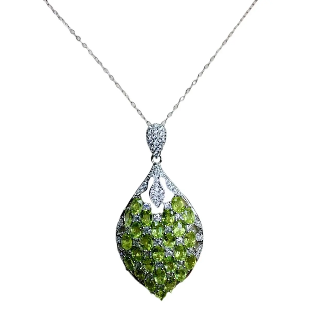 

ZECAA S925 Peridot Fine Jewelry Pendant With Natural Peridot Gemstone 3*4mm Lady S925 Silver Peridot Pendant For Woman