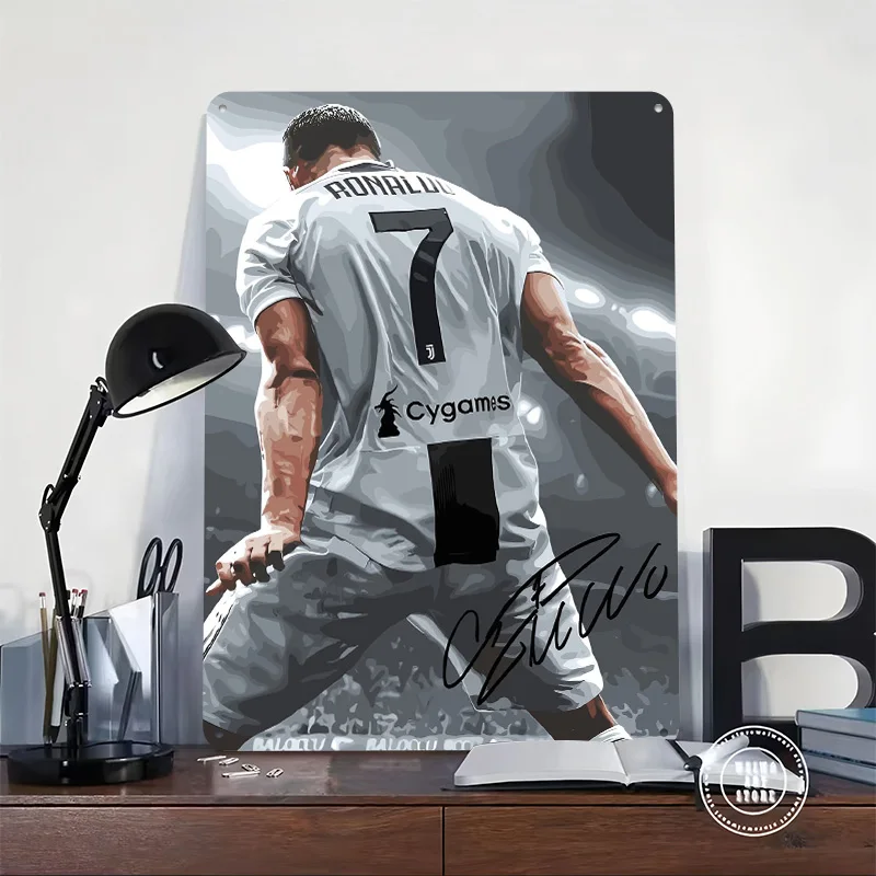 كريستيانو رونالدو يوفنتوس جيرسي علامة معدنية جدار ملصق فني أشياء لتصميم الغرفة كرة القدم علامات القصدير للديكور المنزل الرجعية #2