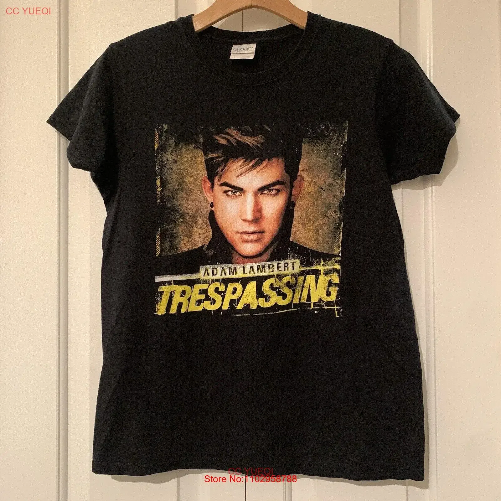 Рубашка с рисунком Адам Ламберт Trespassing, размер S
