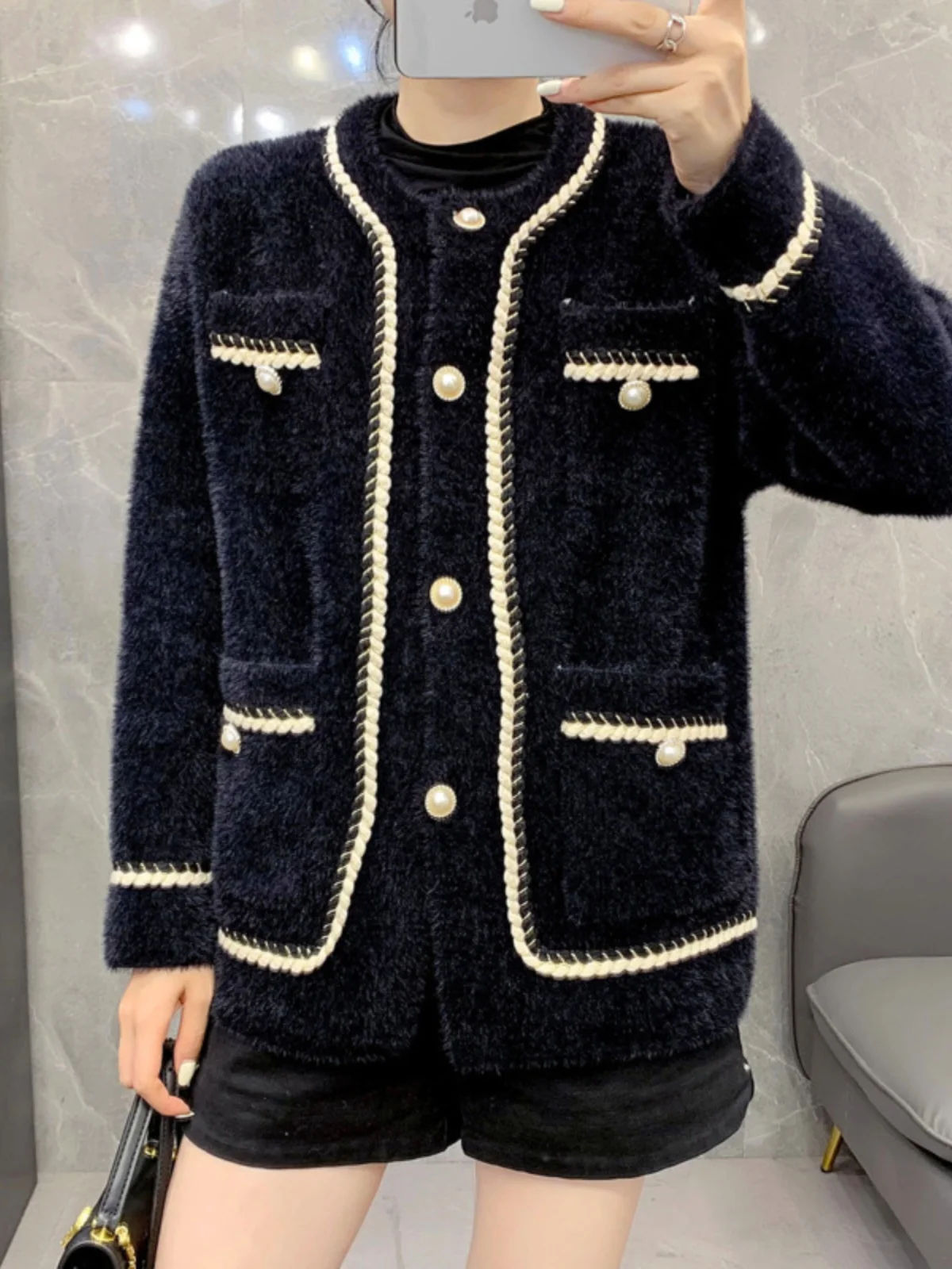 

French Longsved Vintage Long Sve round Ne Open Cardigan Jaet Street Sle Decorated Loose Fit Outerwear Women's Faion