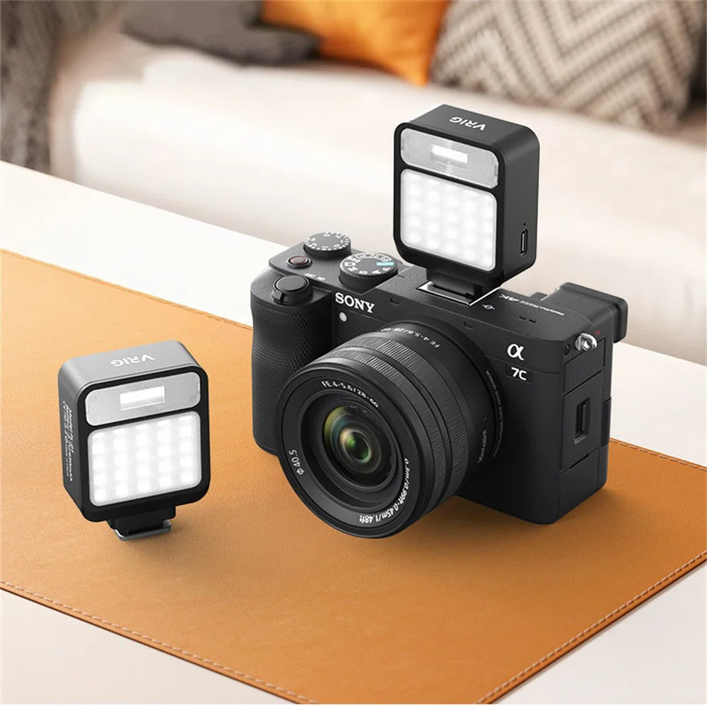 Flash Speedlite VRIG Retro para Câmeras Sony ZV1, Ricoh GR3, Fujifilm XT5, Nikon Z30 - Mini Flash LED de Luz Constante Universal com Hot Shoe