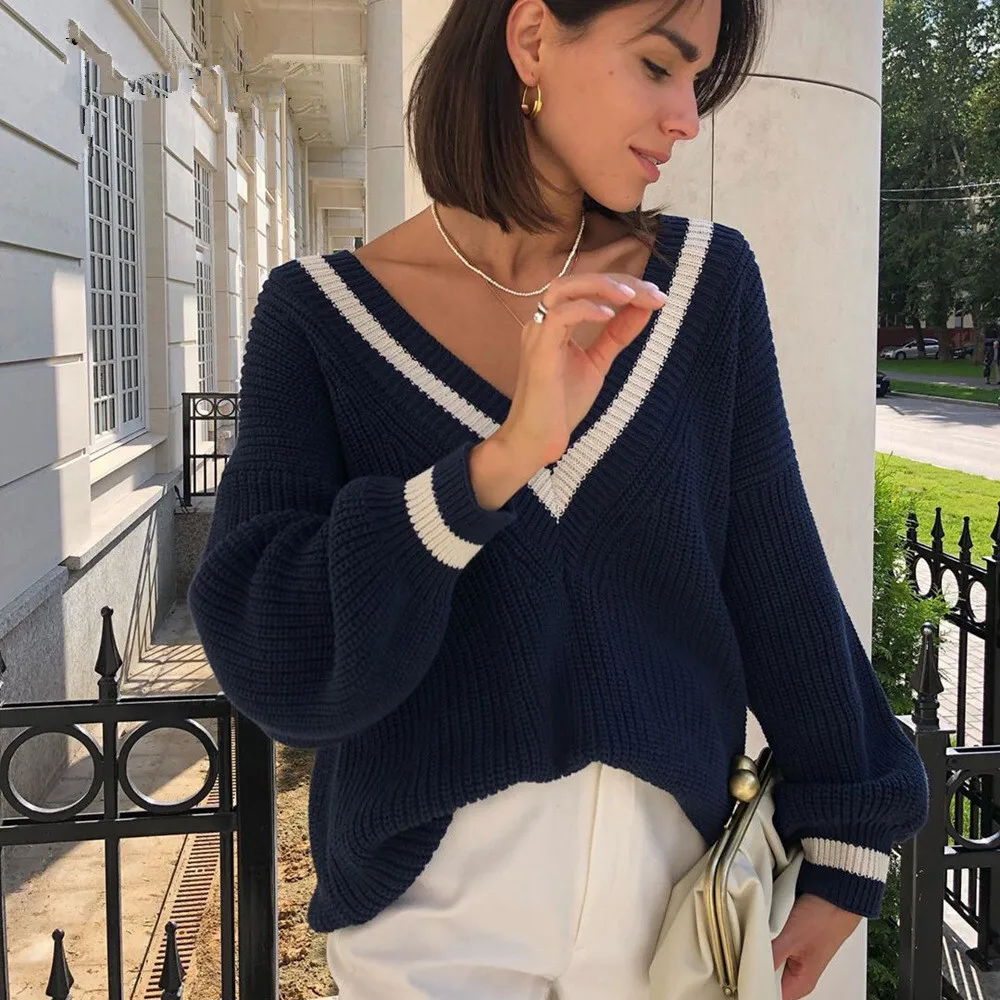 2022 Autumn And Winter Casual Splicing Color Contrast Slimming Loose Long Sleeved Women's Sweater