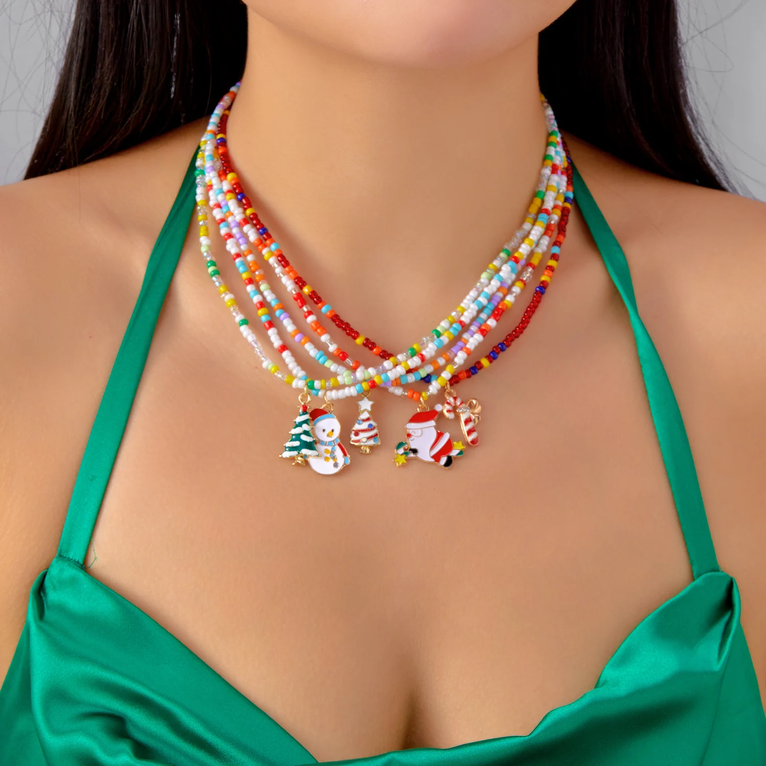

5-7Pcs/Set Bohemian Mixed Color Rice Beads Necklace for Women Christmas Santa Claus Snowman Elk Pendant Choker New Year Jewelry