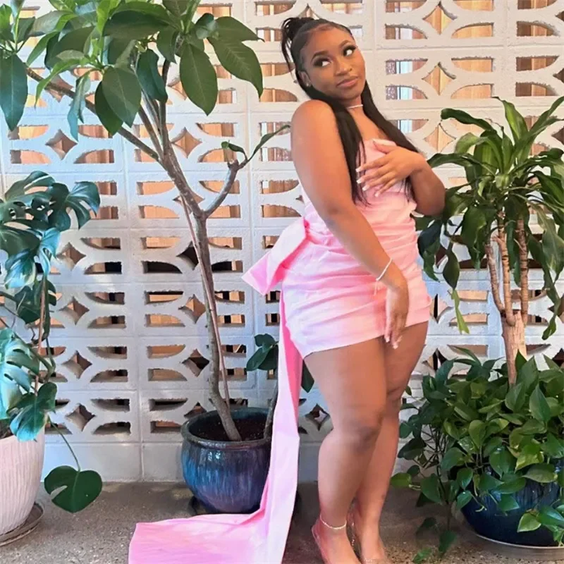 

Customized Sexy Short Pink Prom Dress With Strapless Bow Holiday Party Formal Occasion Party Birthday Homecoming Dress 2025