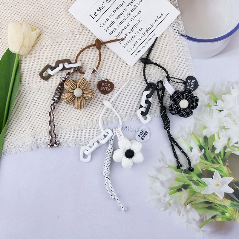 Cute Flower Keychain Pendant Earphone Camera Chain Sweet Versatile Keychain Fashion Backpack Decoration Accessories Gifts image 3