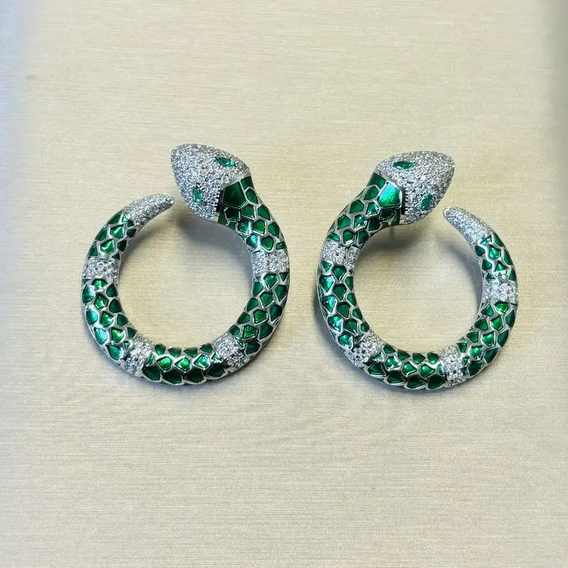 

Bilincolor Fashion Green Snake Earring for Women