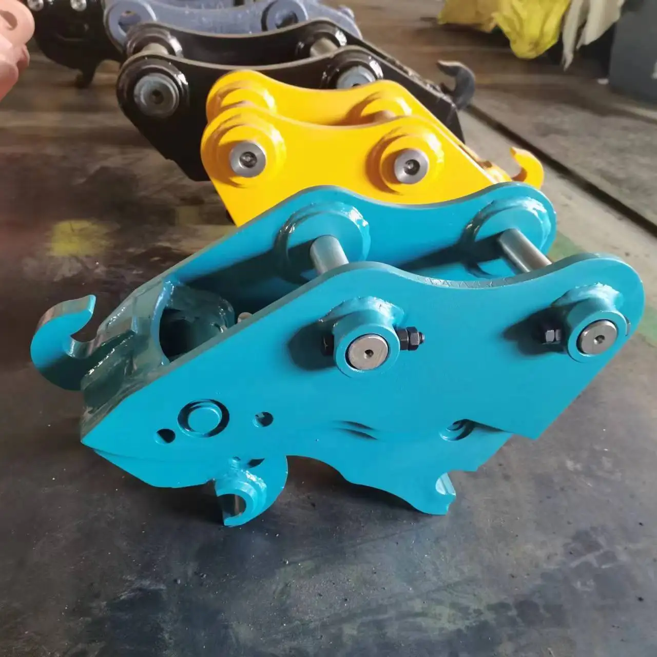 

Heavy D uty Quick Connector Kit with Q355 Steel For18-24T Diggers OEM Customization