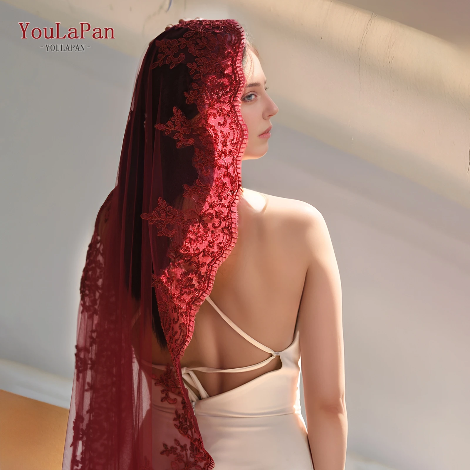 TOPQUEEN M115 Mantilla Encaje Espa ñ Ola Velo De Novias Red Wedding Veil 1-Layer Lace Edge Veil No Comb Wedding Accessories