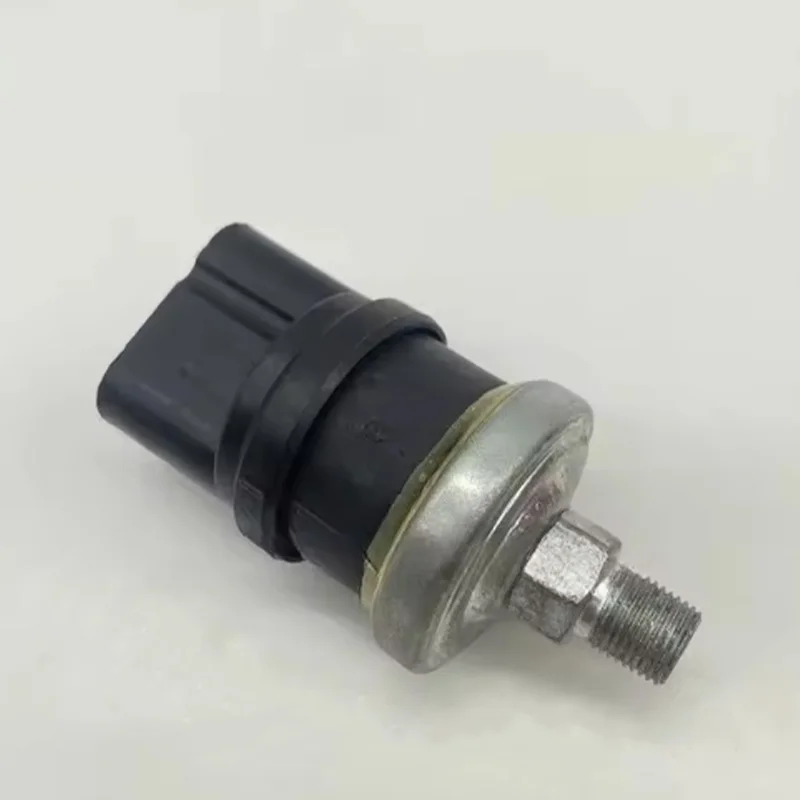 For Bobcat 453 463 Oil Pressure Sensor, for Car for Sensing Plug 6670705 453 463 553 653 753 763 773