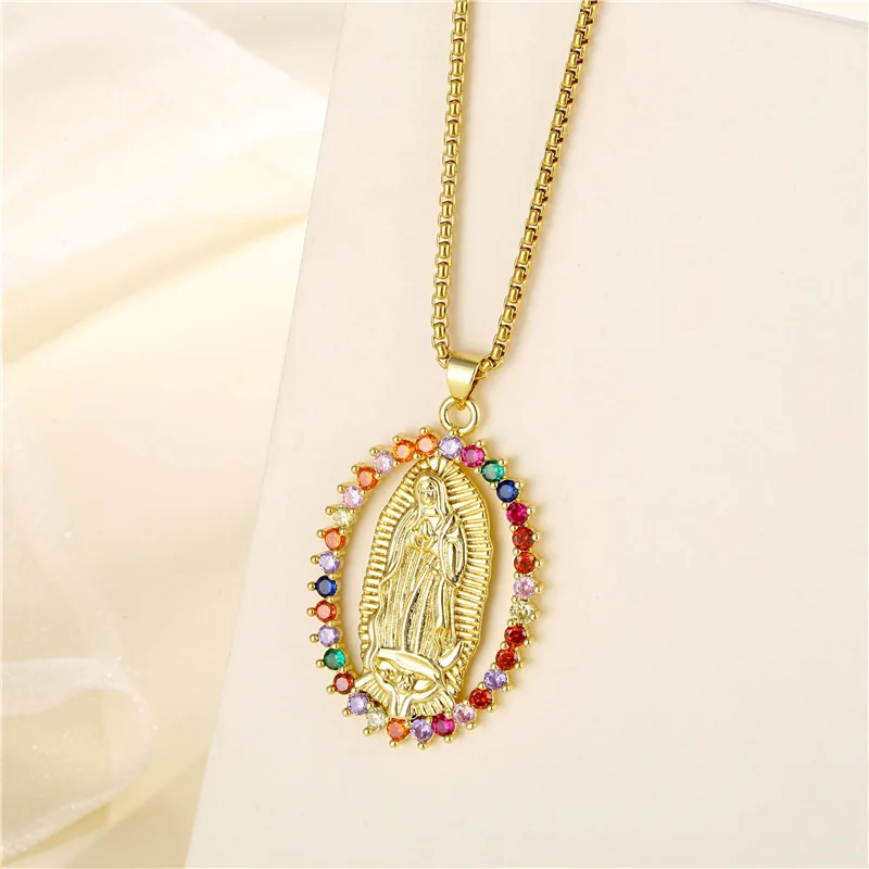 Fashion Vintage Virgin Mary Necklace Men Ladies Lucky Virgin Mary Oval Simple Clavicle Pendant Religious Gift