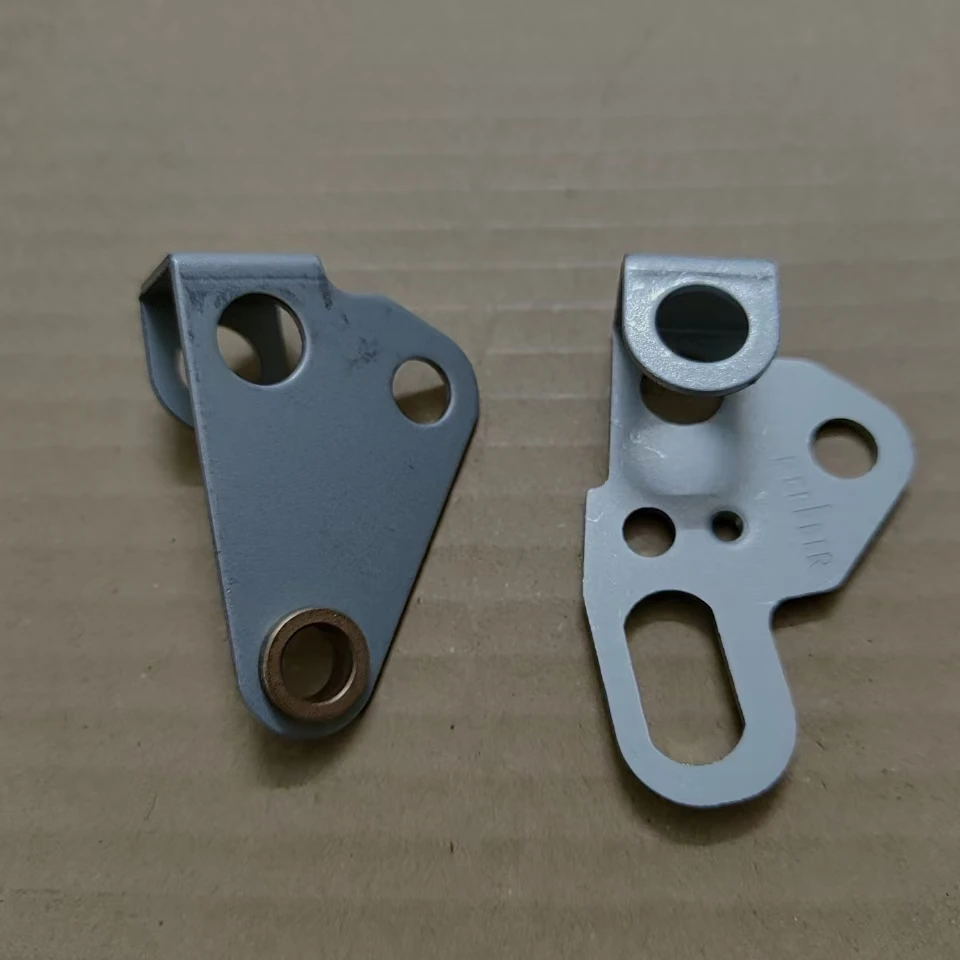 

ORIGINAL 023-12515 SUPPORT F; and 023-12516 SUPPORT R; GUIDE ROLLER fit for Duplicator RZ RV EV ES RV9