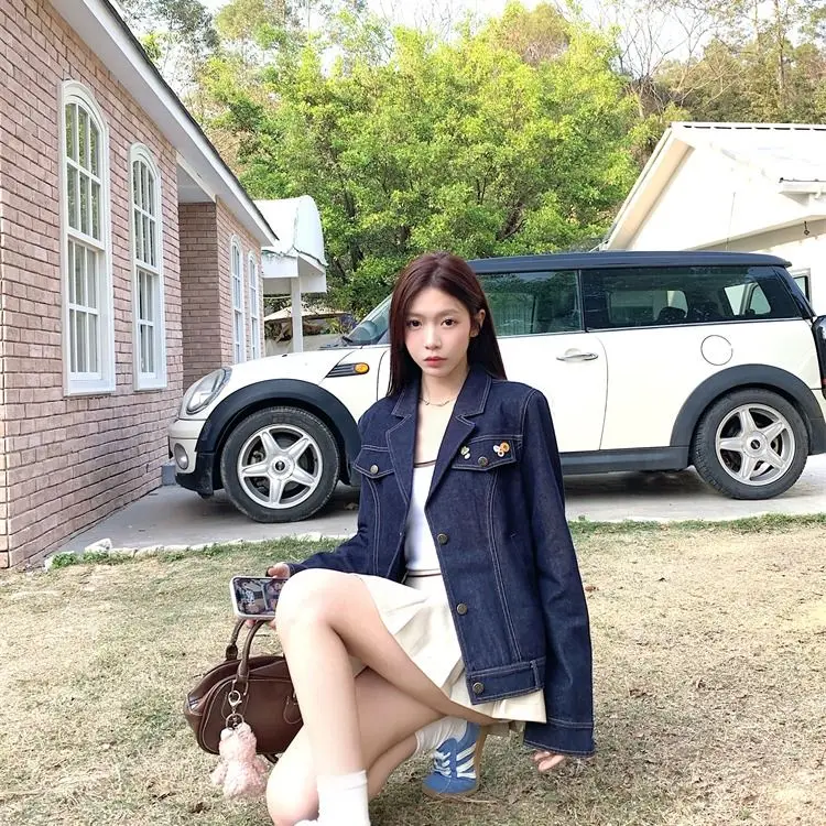 Korean Style Spring Autumn Dark Blue Retro College Denim Jacket Women Petite Girls Loose Casual Button Design Short Coat