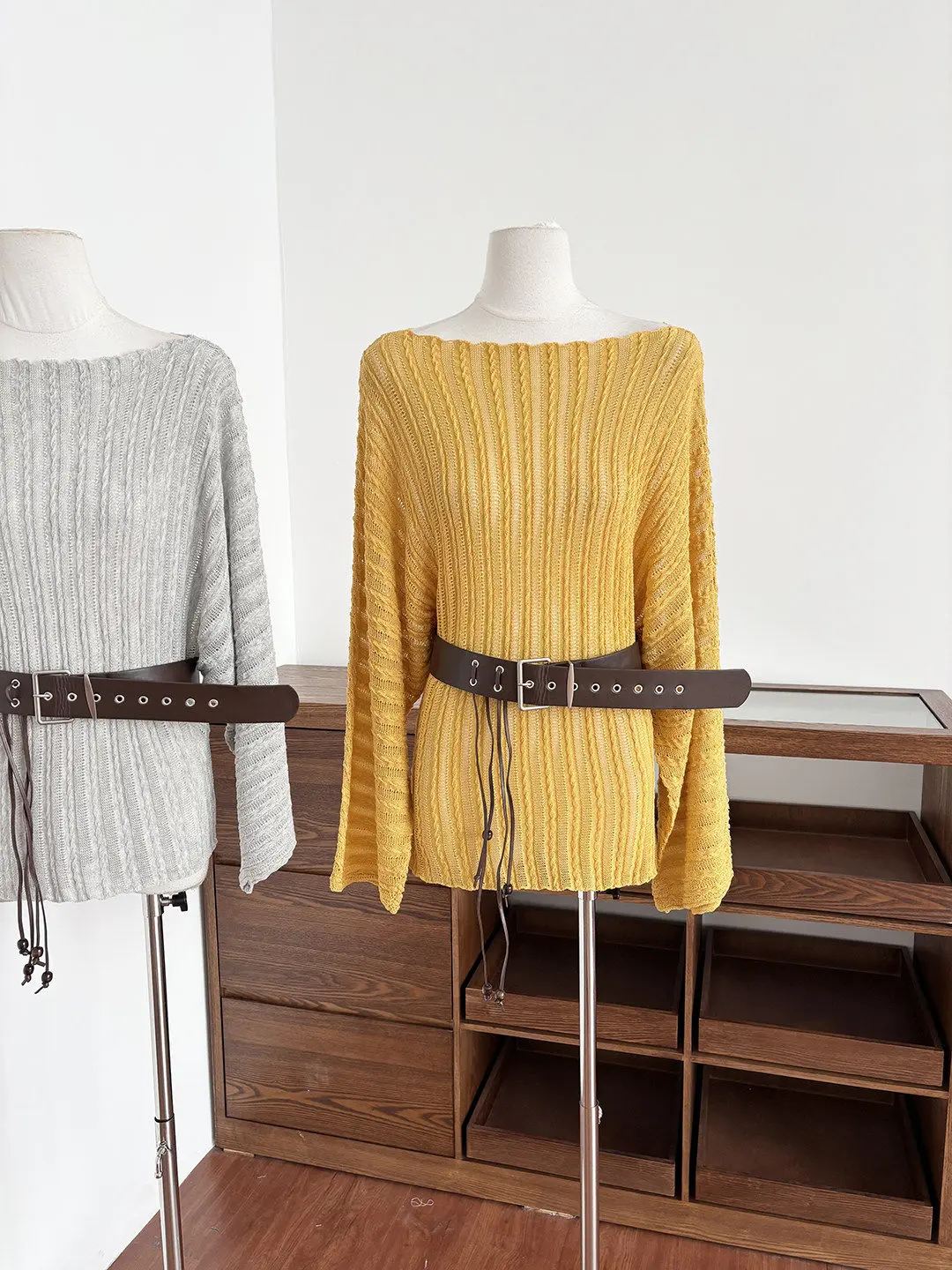 37 mustard yellow (with belt)