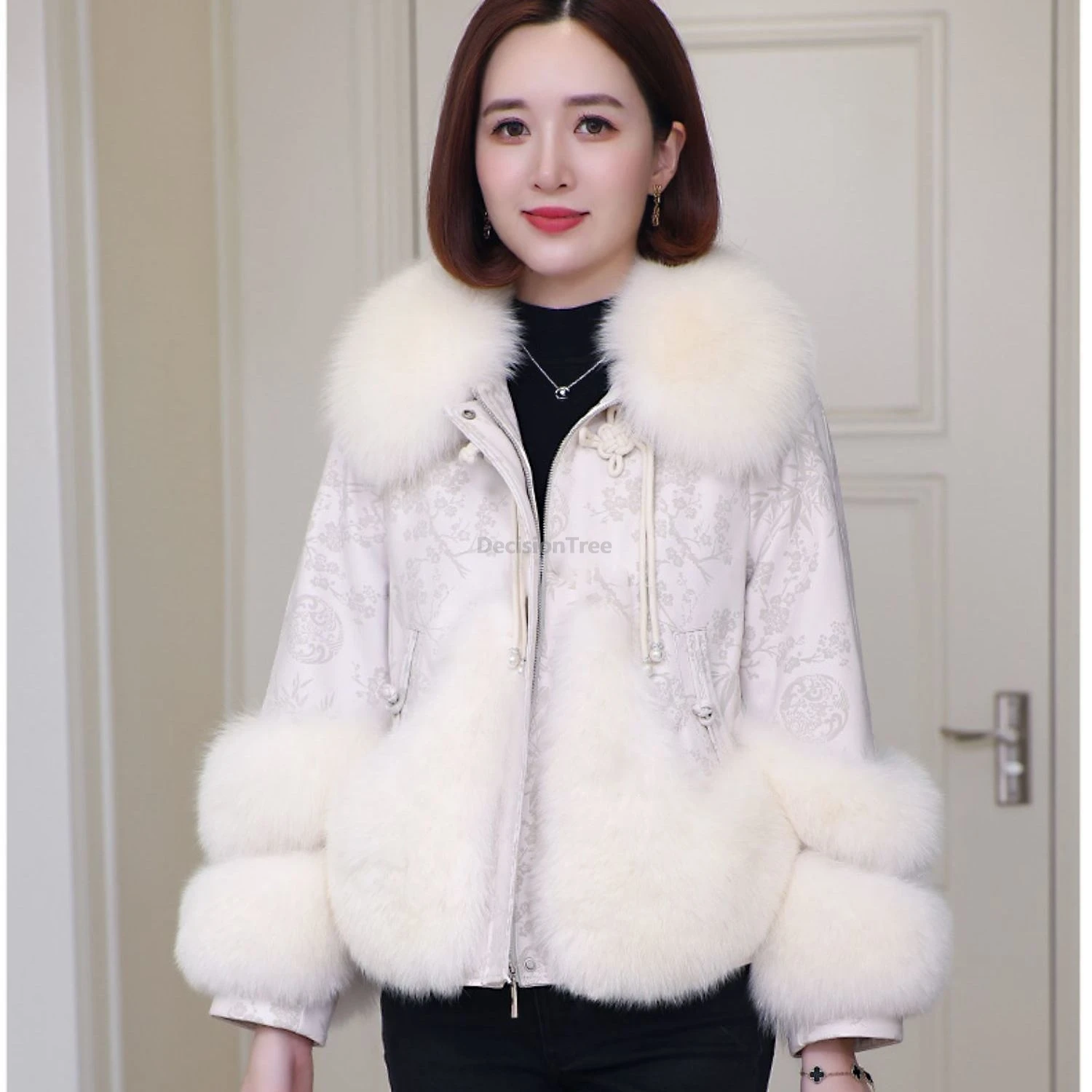 

2025 winter warm thicken fur jacket chinese style retro trendy printed elegant temperament coat loose comfortable women's coat