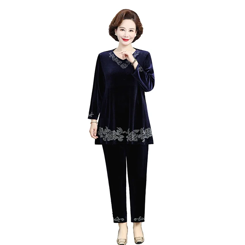 

Stylish Middle-Aged Womens' Gold Velvet Plus Size Two-Piece Set Loose Fit Autumn V-Neck Sportswear Suit P392