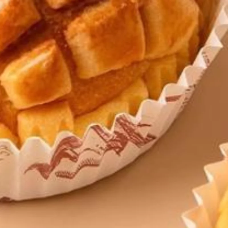 50pcs High Temperature Resistant Round Boat Shaped Windmill Paper Baking Trays For Bread Pineapple Bun Hot Dog Cupcake