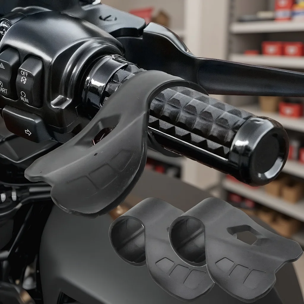 Motorcycle Throttle Assistant Grip Booster, Labor Saver Non Slip Handlebar Mount Clip for Ergonomic Control Accessory