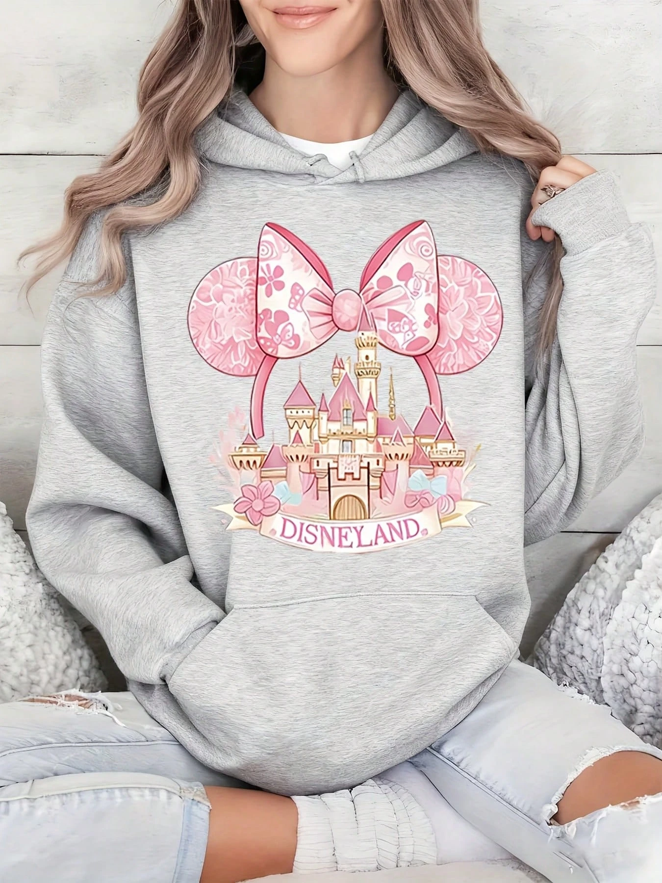 

Women's Disney Minnie Mouse Ears Hoodie Autumn and Winter Fleece Hooded Sweatshirt Unisex Streetwear Oversized Loose Casual