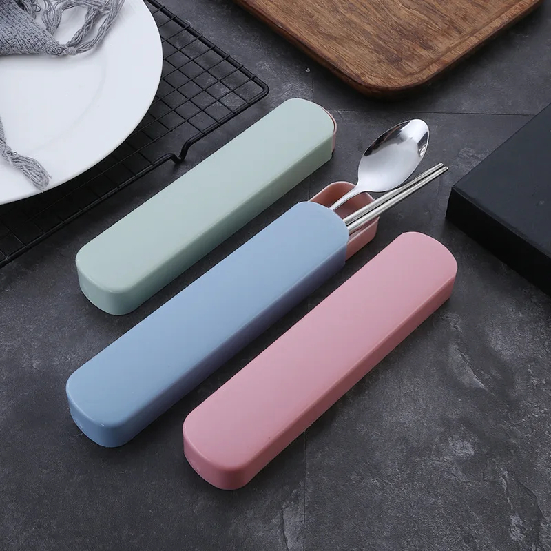 

Stainless Steel Dinnerware Sets with Case Household Outdoor Travelling Portable Food Grade Kitchen Dinner Students Cutlery Set