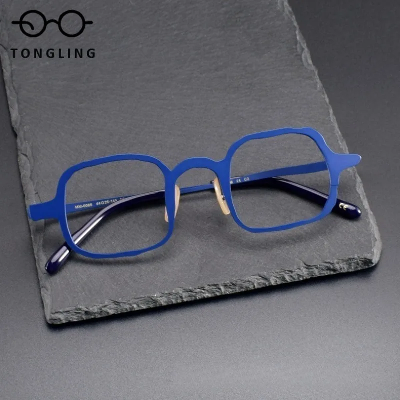 Model High-Quality Women Vintage Plain Face Personalized Pure Titanium Design Skilled Artisans Fashion Commuting Eyewear Frame