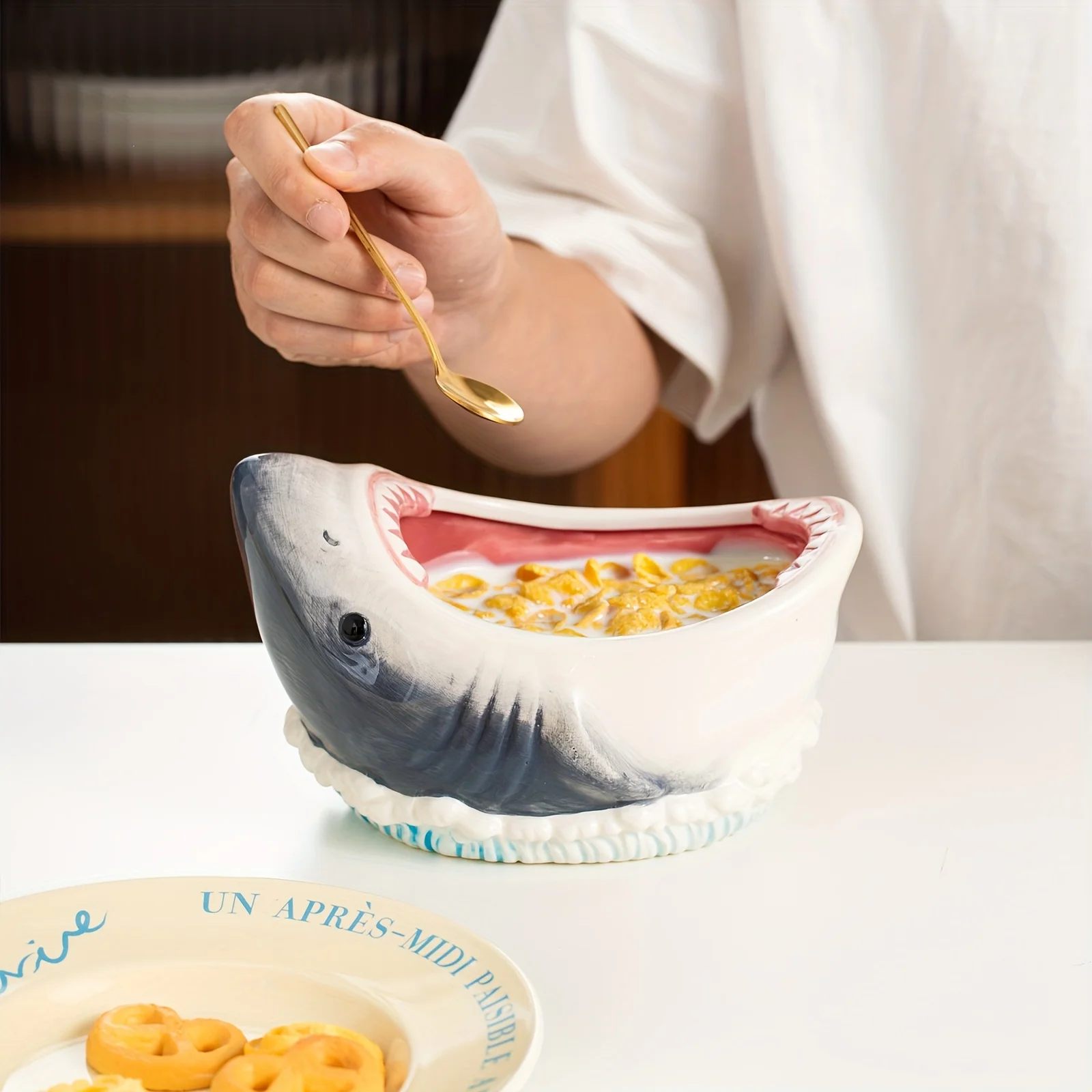 

Shark Shaped Ceramic Bowl Large Fun Cereal Bowl Home Kitchen Tableware Food Serving Party Snack Bowl Candy Fruit Dish Gift