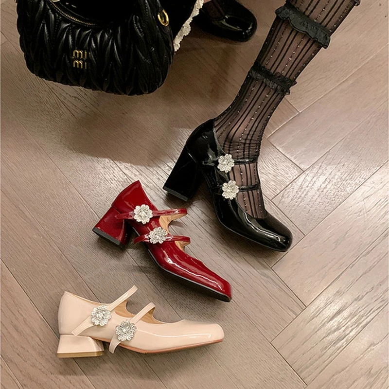 

New women's genuine leather, cowhide, patent leather, round toe rhinestone flower belt buckle, high heels, Mary Jane shoes