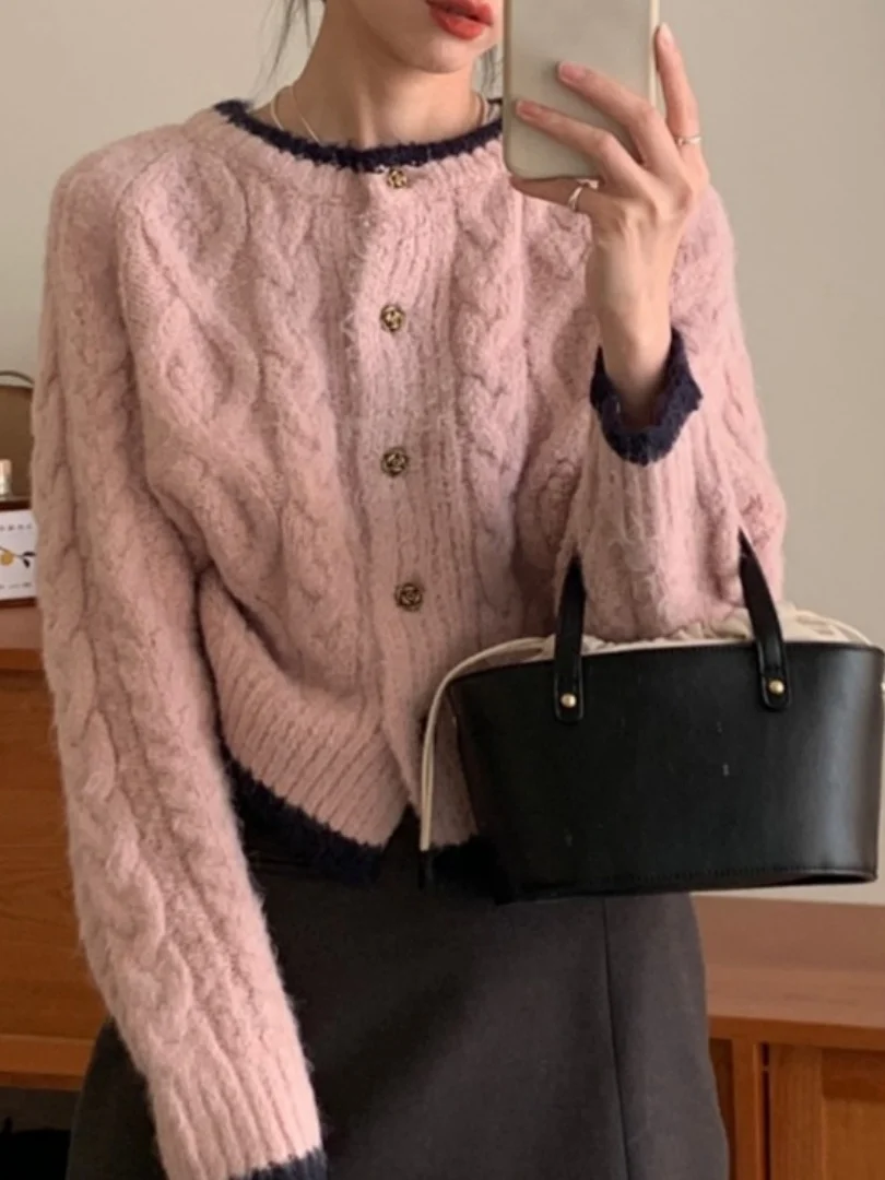 Pink Twisted Knit Sweater Women's Autumn Winter Korean Style Lazy Color Block Design Short Outerwear Casual Fashion