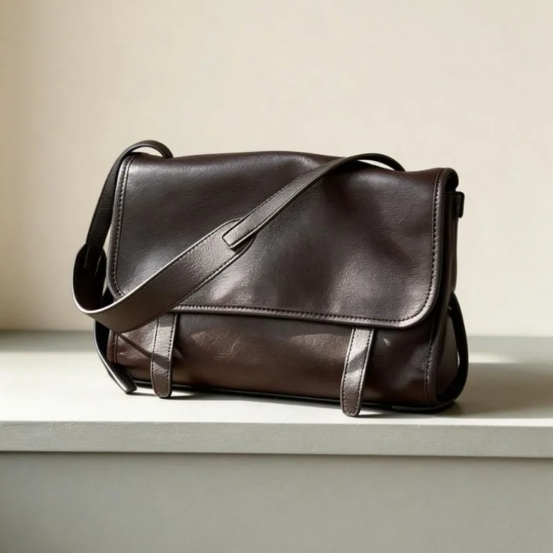 Minimalist Work Shoulder Bag for Women Genuine Leather Vegetable Tanned Convertible Strap Spacious Luxury Handbag Portable
