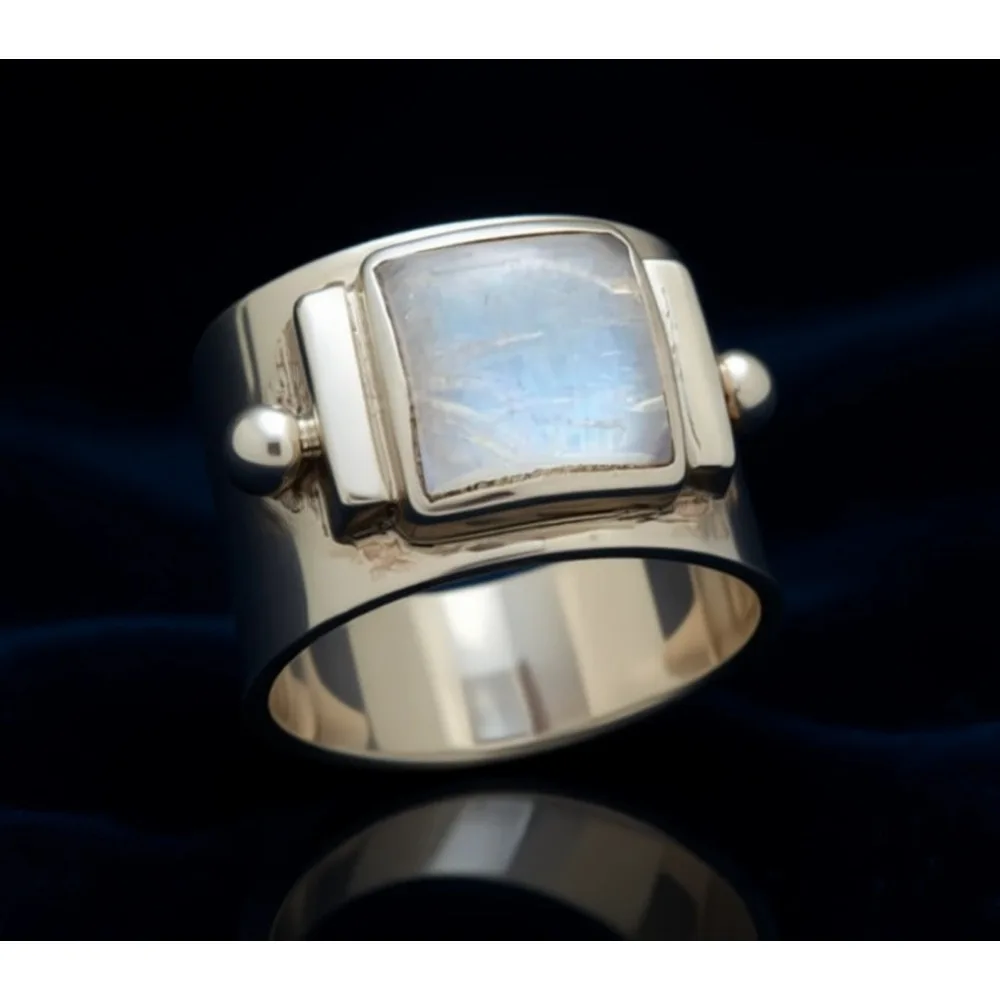 

Кольцо с квадратным лунным камнем на широкой оправе, из серебра 925 пробы, винтажное, в стиле бохо, подарок для женщин