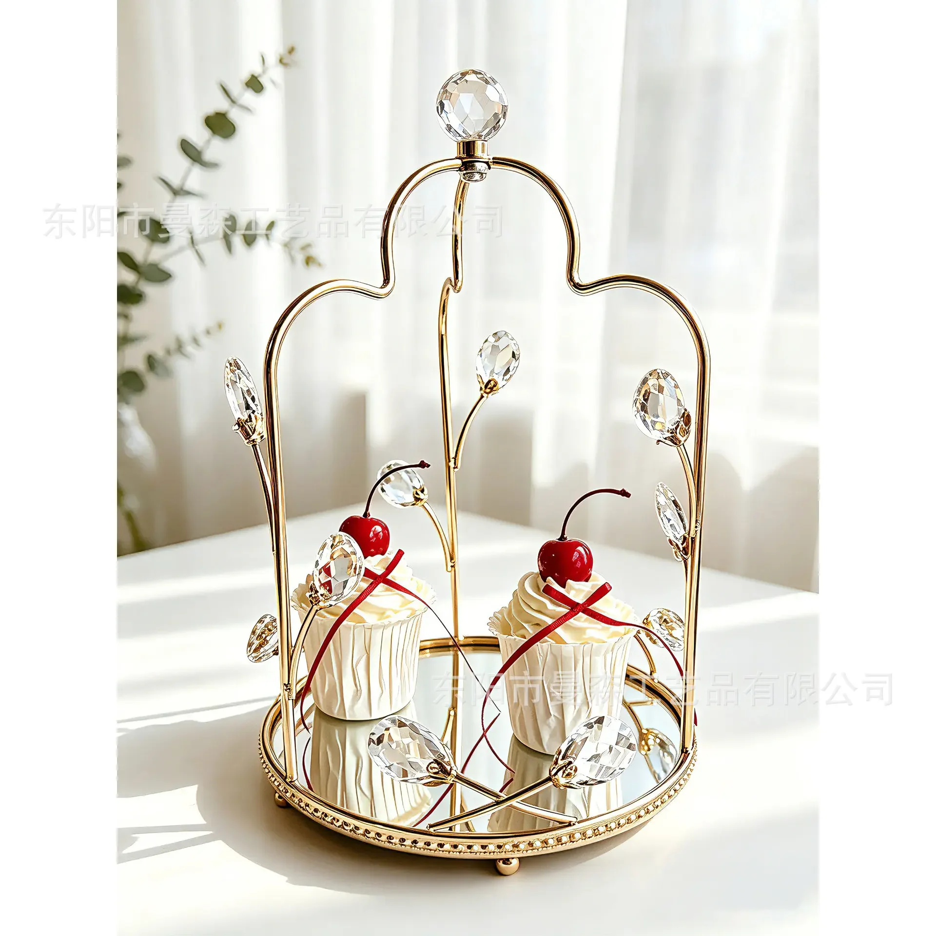 Light luxury crown crystal fruit plate household living room coffee table high-end fruit plate ornament European dim su