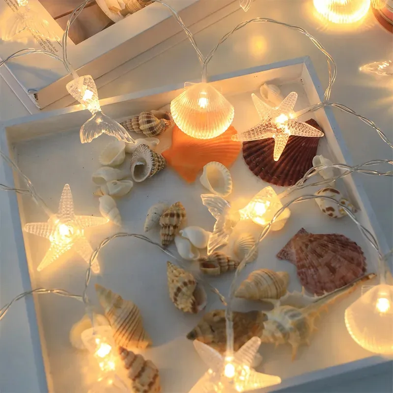 Meerjungfrauenschwanz und ozeanisches LED-Dekor – im Dunkeln leuchtende Seestern- und Muschelornamente für Weihnachtsbäume im Innen- und Außenbereich