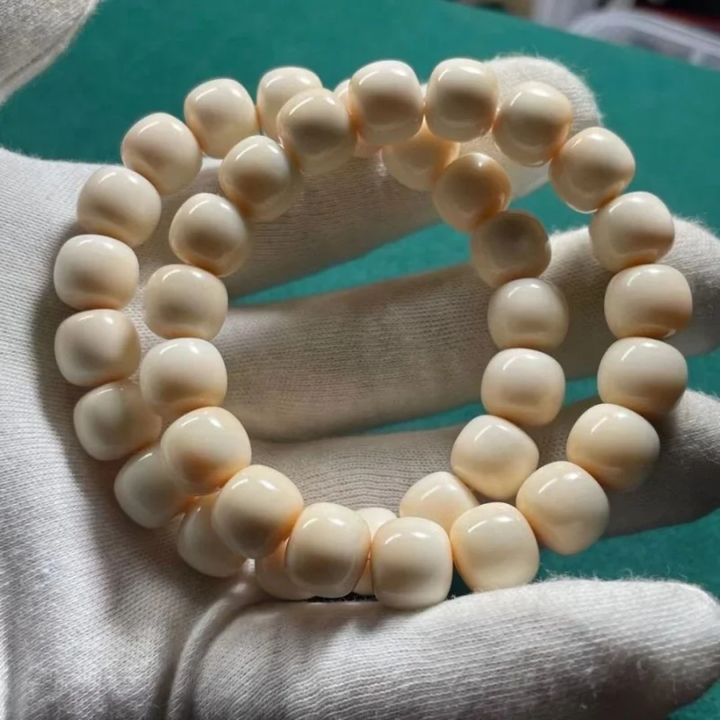 

Fang- pig tooth Buddhist 108-piece bracelet, vintage straight-cut prayer beads, handcrafted fine art collectible