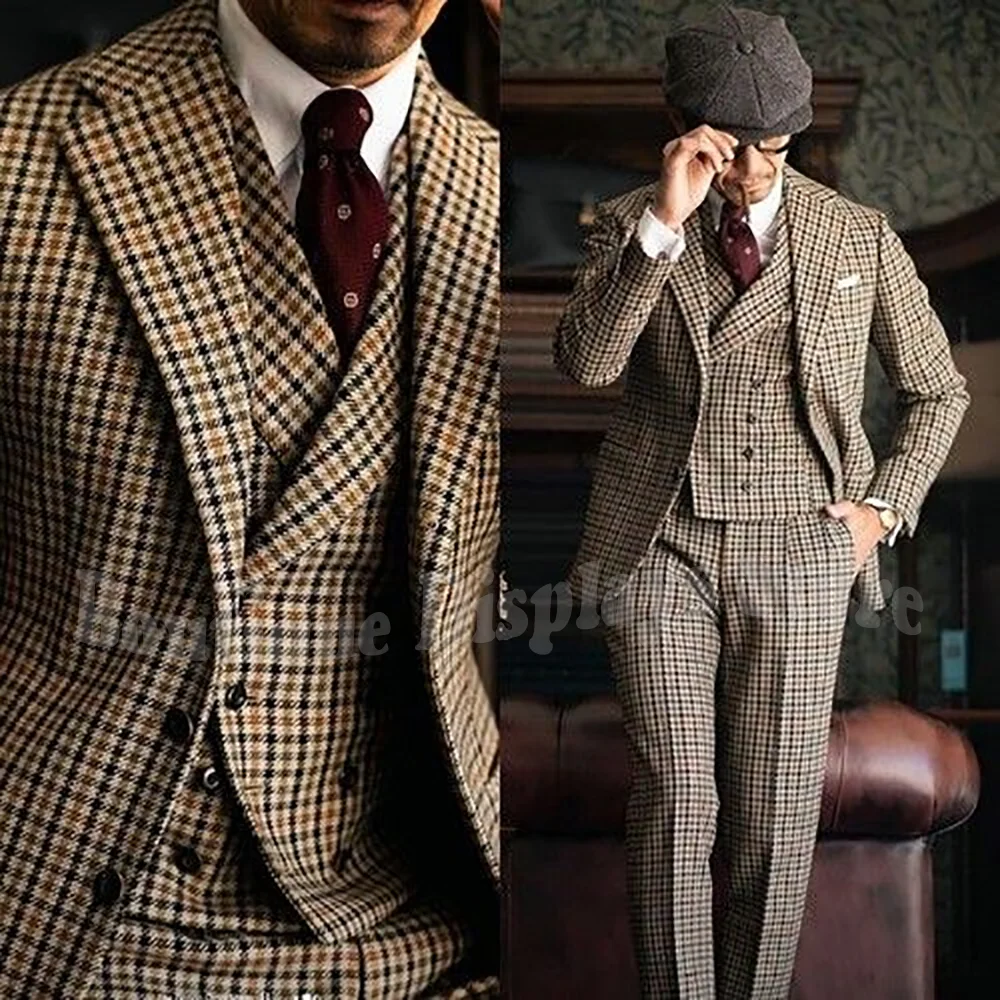 بدلة رجالية فاخرة عالية الجودة لحفلات الزفاف ثلاث قطع بقصة ضيقة وطية صدر السترة مجموعة ملابس رجالية واحدة الصدر (سترة + سترة + بنطلون)