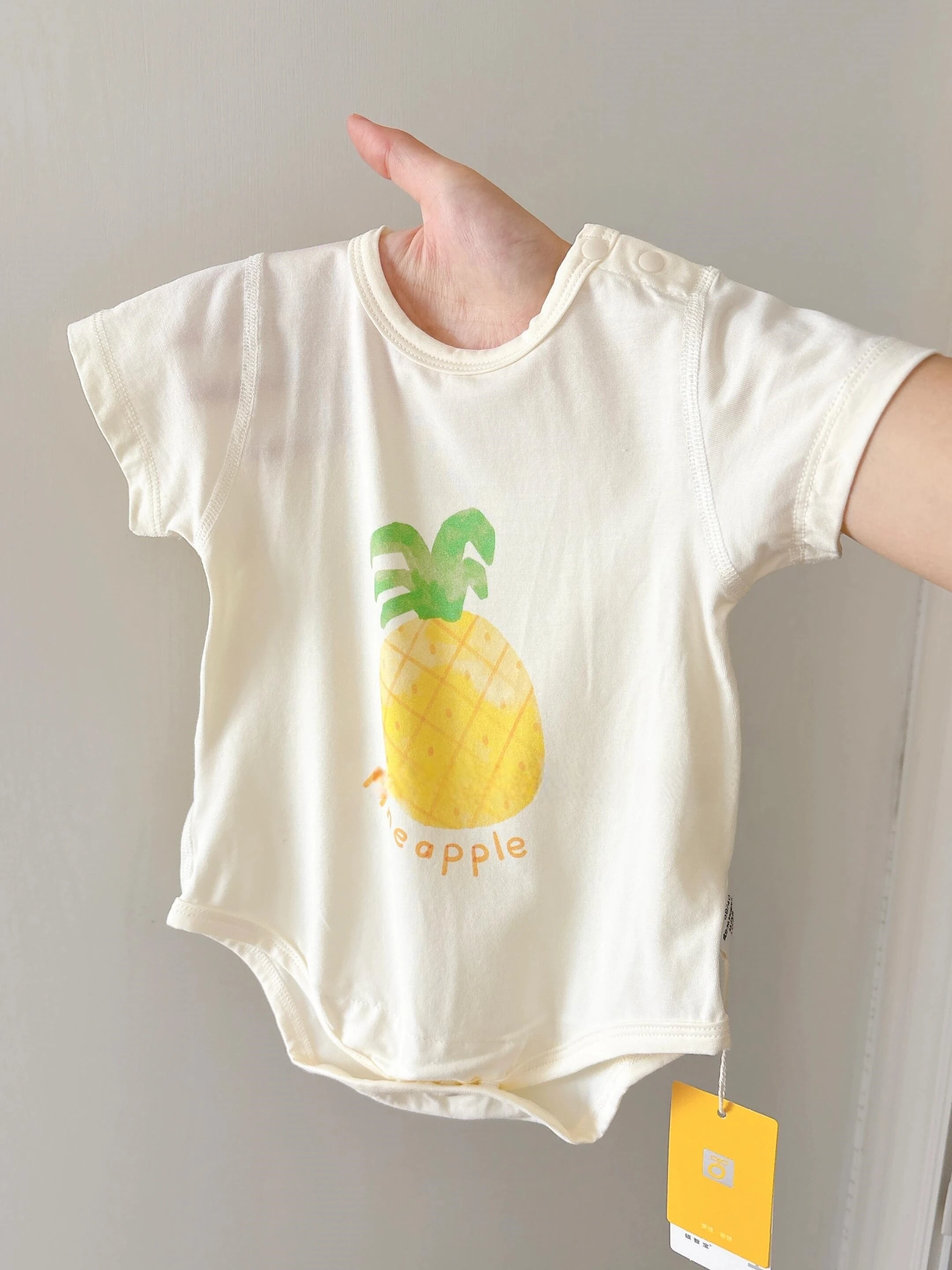 Macacão de Bebê de Verão Fino com Manga Curta, Roupa de Recém-Nascido com Cintura Baixa, Fibra de Poliéster Macia e Confortável