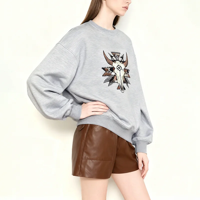 

Women Round Neck Long-sleeved Velvet Winter Casual Fashionable Cowgirl Style Boho Cow Skull Print Sweatshirt Woman Clothes