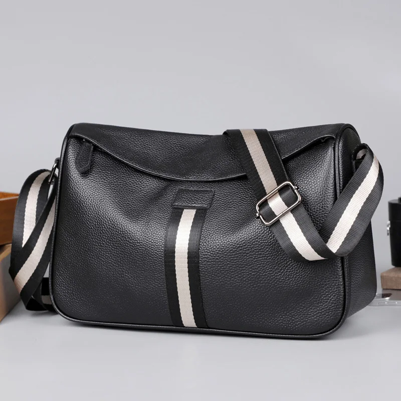 

Мужская повседневная сумка через плечо из натуральной кожи, модная и универсальная сумка через плечо, повседневная деловая сумка большой вместимости, вмещающая Ipad, бутылку с водой, документы и т. д. , Подходит для ежедневных прогулок, офисной работы и п