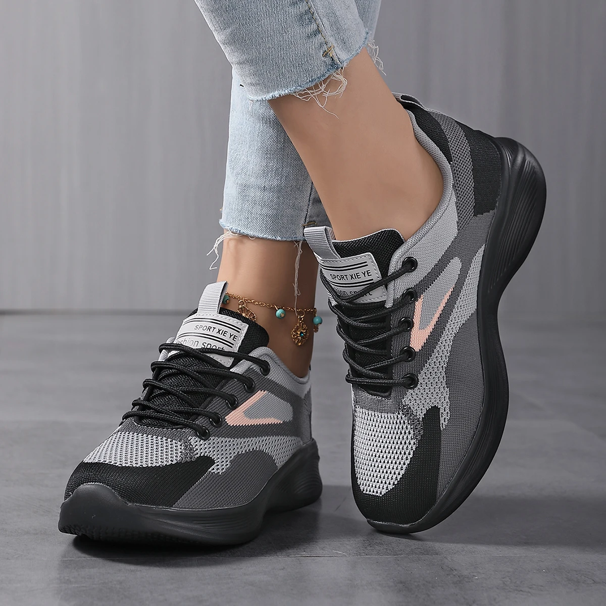 2024 Fashion Sneakers Women Running Shoes Designer Lightweight Breathable Tennis Walking Sports Shoes Zapatillas Mujer 6238 t