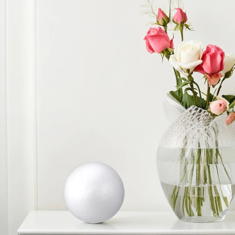 

4Pcs 15Cm White Foam Balls Craft Supplies Wedding Decor Party Showcase Props Ornament Balls for Crafts Wedding Foam Ball Crafts