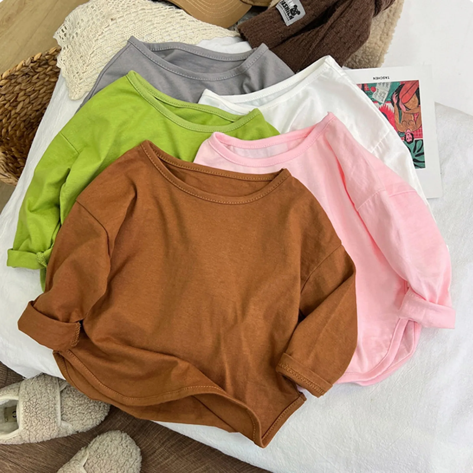 

Korean Round Neck PUllovers Long-sleeved T Shirt Boys And Girls Sweatshirts Autumn New Children's PUllover Tops