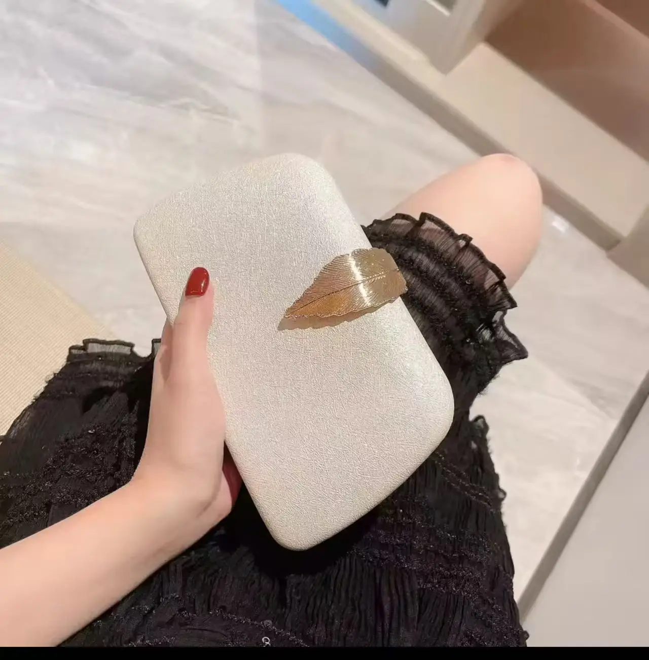 

Women's Fashion Classic Leaf Buckle Box Dinner Bag Clutch Party Bag Annual Party Reception Handbag Chain Bag Wedding Mini Ba